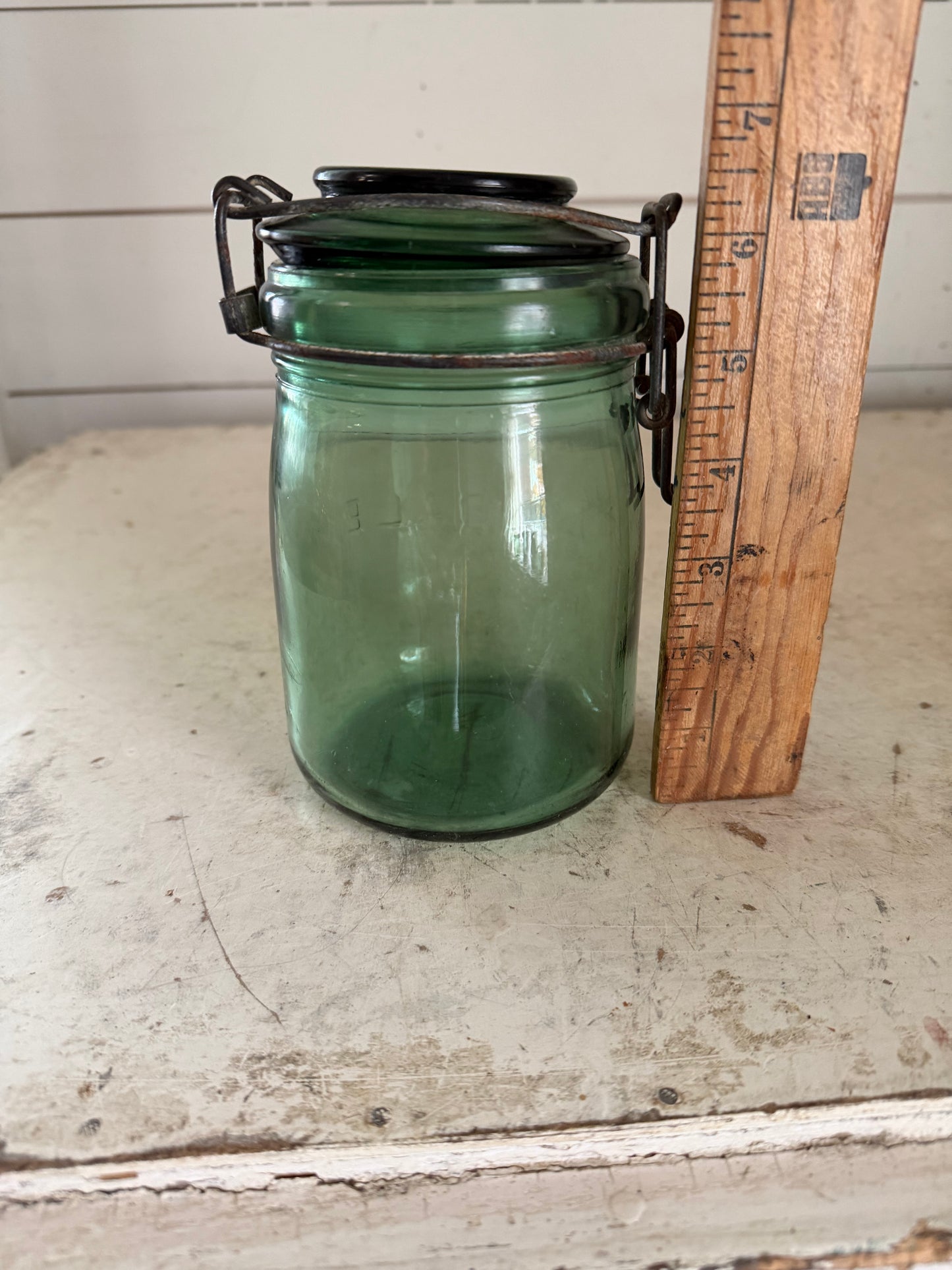 L’ideal 3/4 litre Antique Green Glass Hermetic Canning Jar