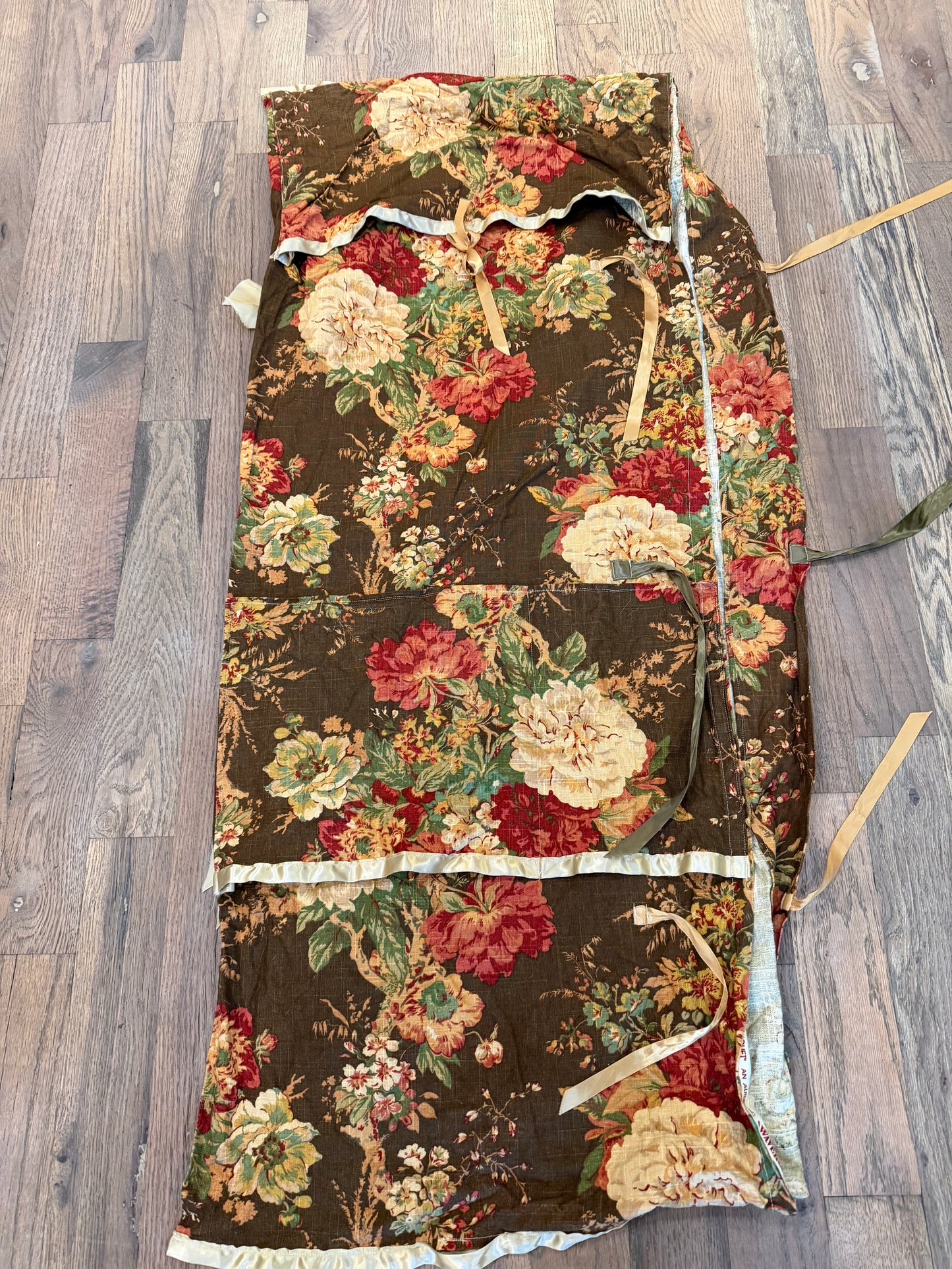 Waverly Floral Handmade Garment Bag