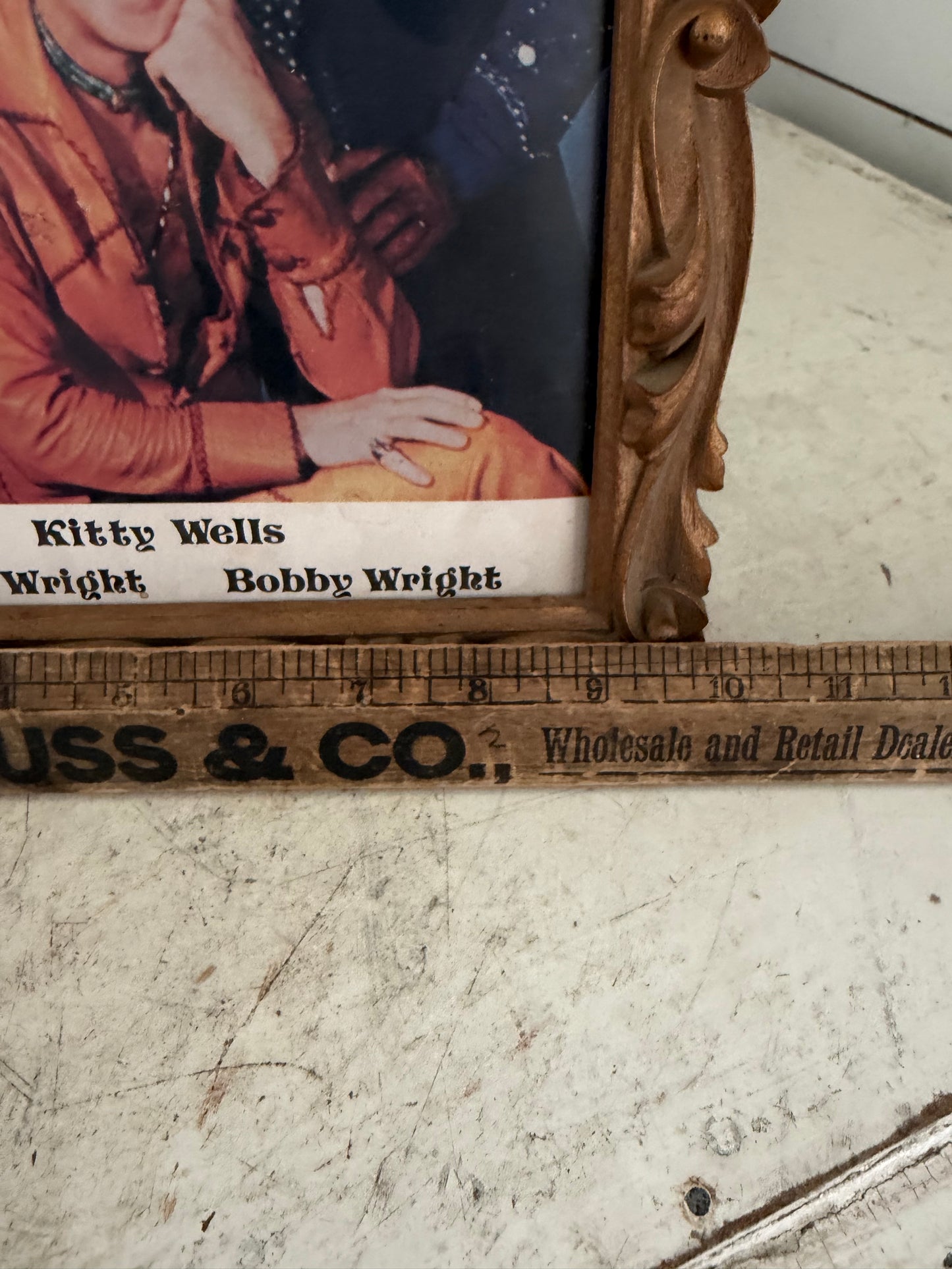 Vintage Frame will get painted and art