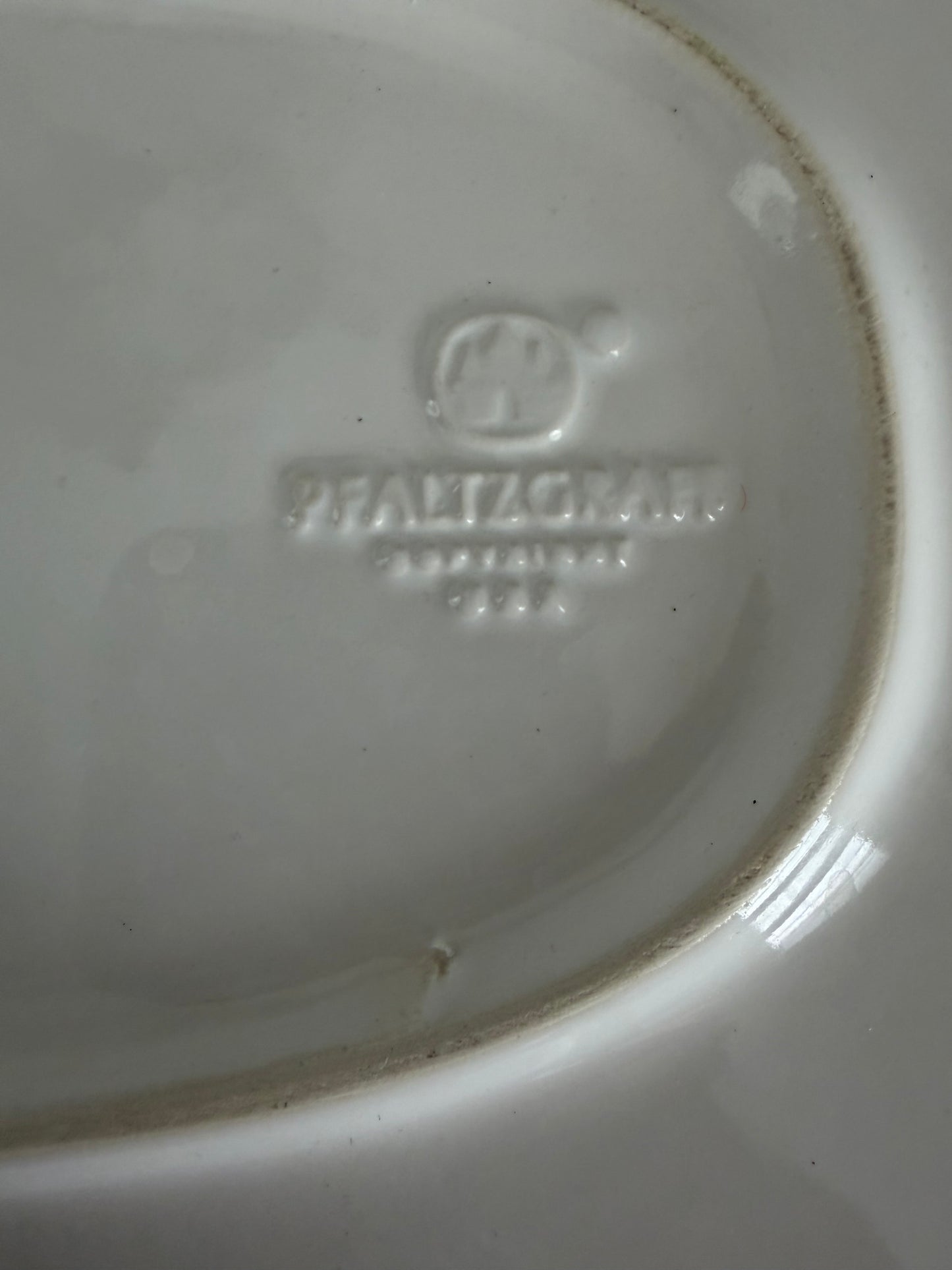 White Pfaltzgraff Edge Platter