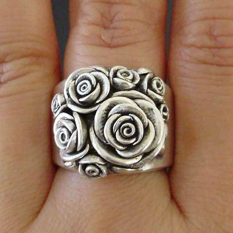 Vintage Style Roses Carved Ring