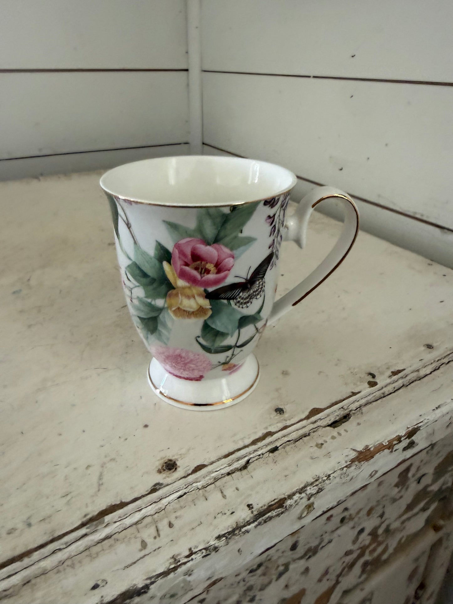 Romantic Garden Teacup