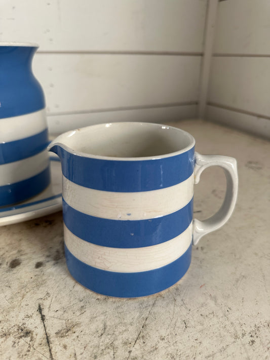Vintage English Cornish Ware Blue & White Pottery Pitcher Green & Co ltd