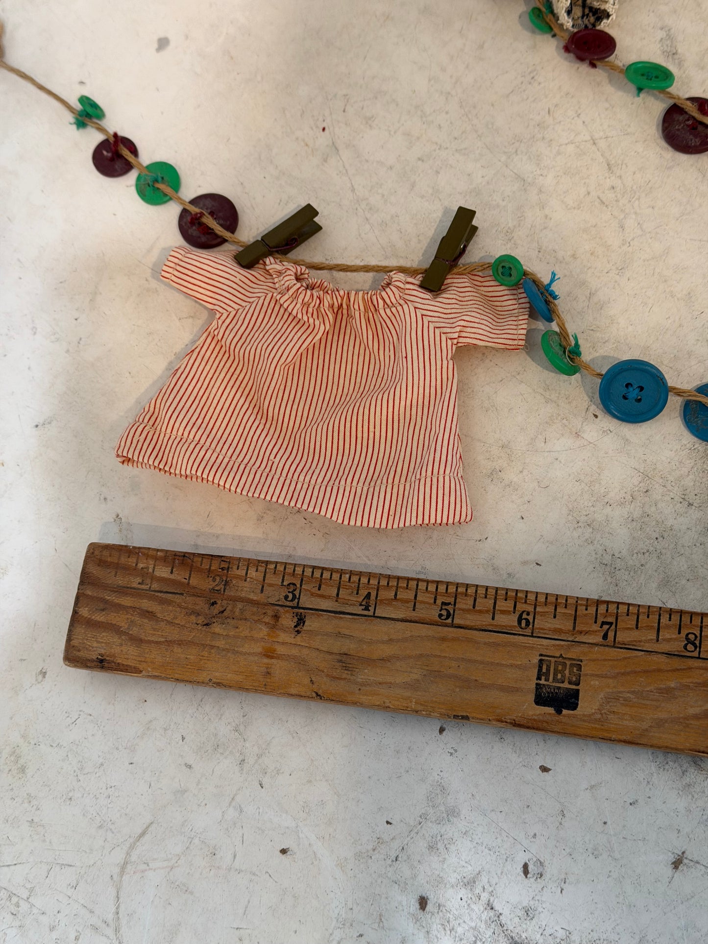 Doll Dress Clothesline Garland 6’ long