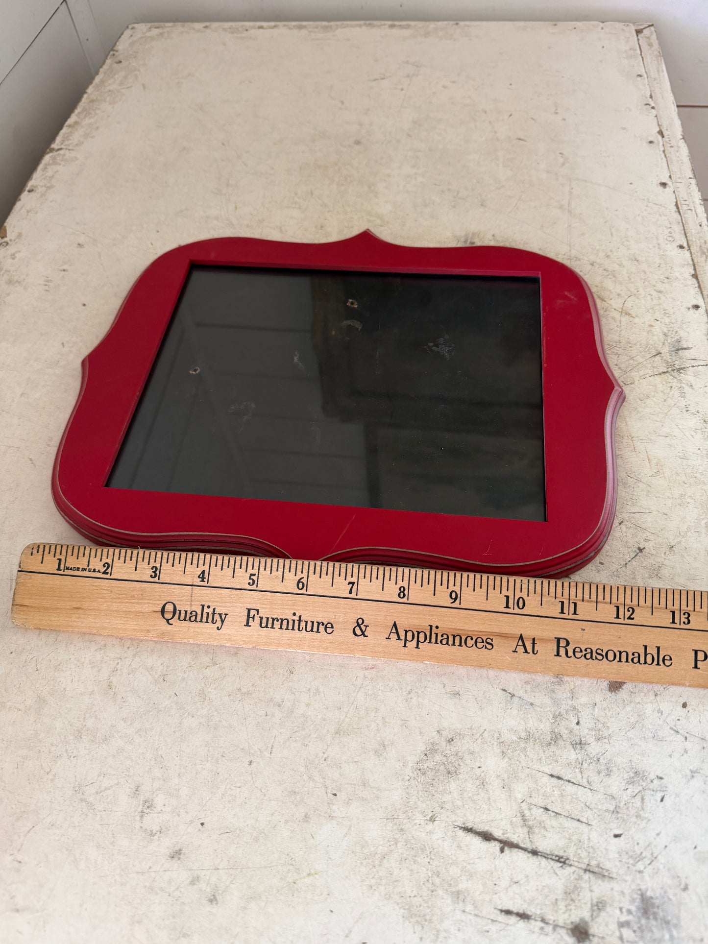 Scalloped Picture Frame - Will Get Makeover and Art