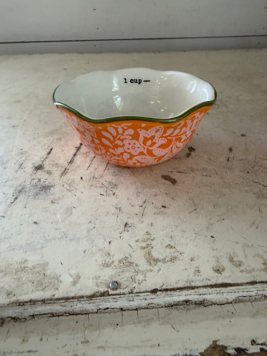 Pioneer woman nesting measuring cups set of three
