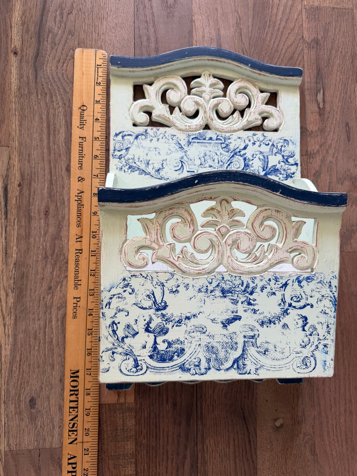 French Country Hand-painted wall hanging organizer