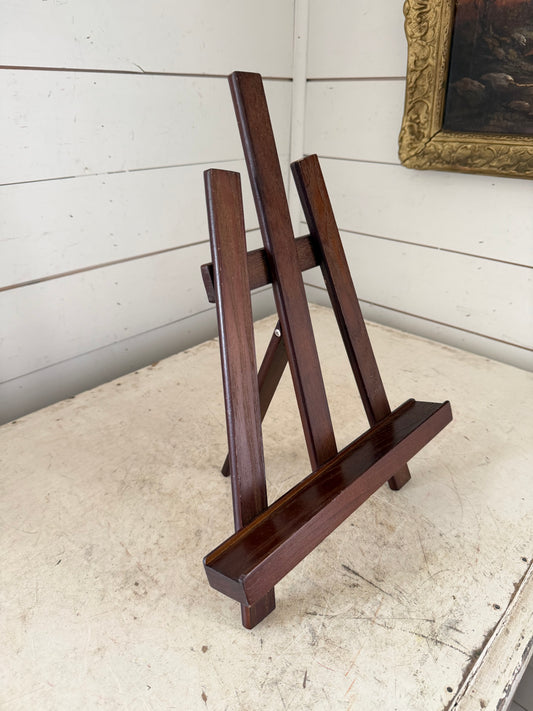 Wood Art Easel - Brown Stain