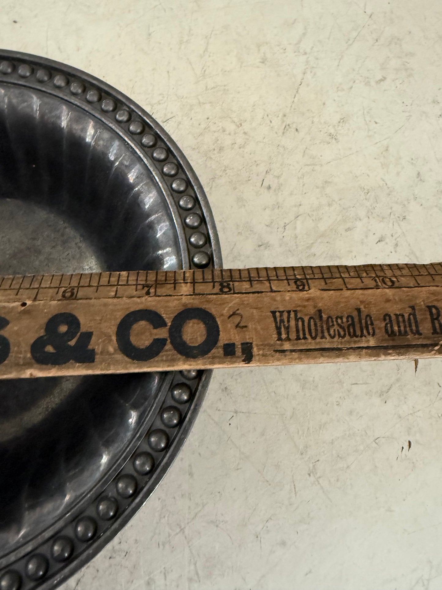 Wilton Armetale Pewter Flutes and Pearls Round Salad Serving Bowl 8”