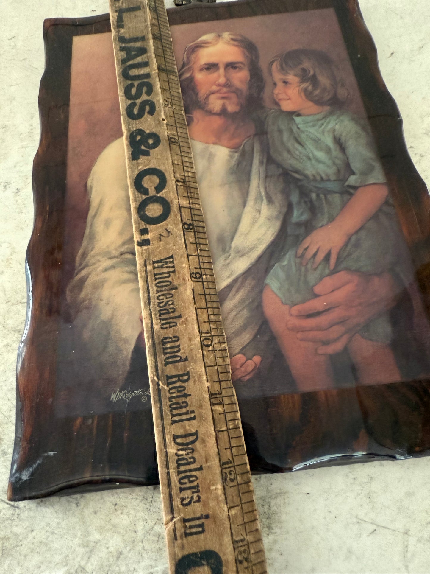 Jesus and small child wall plaque