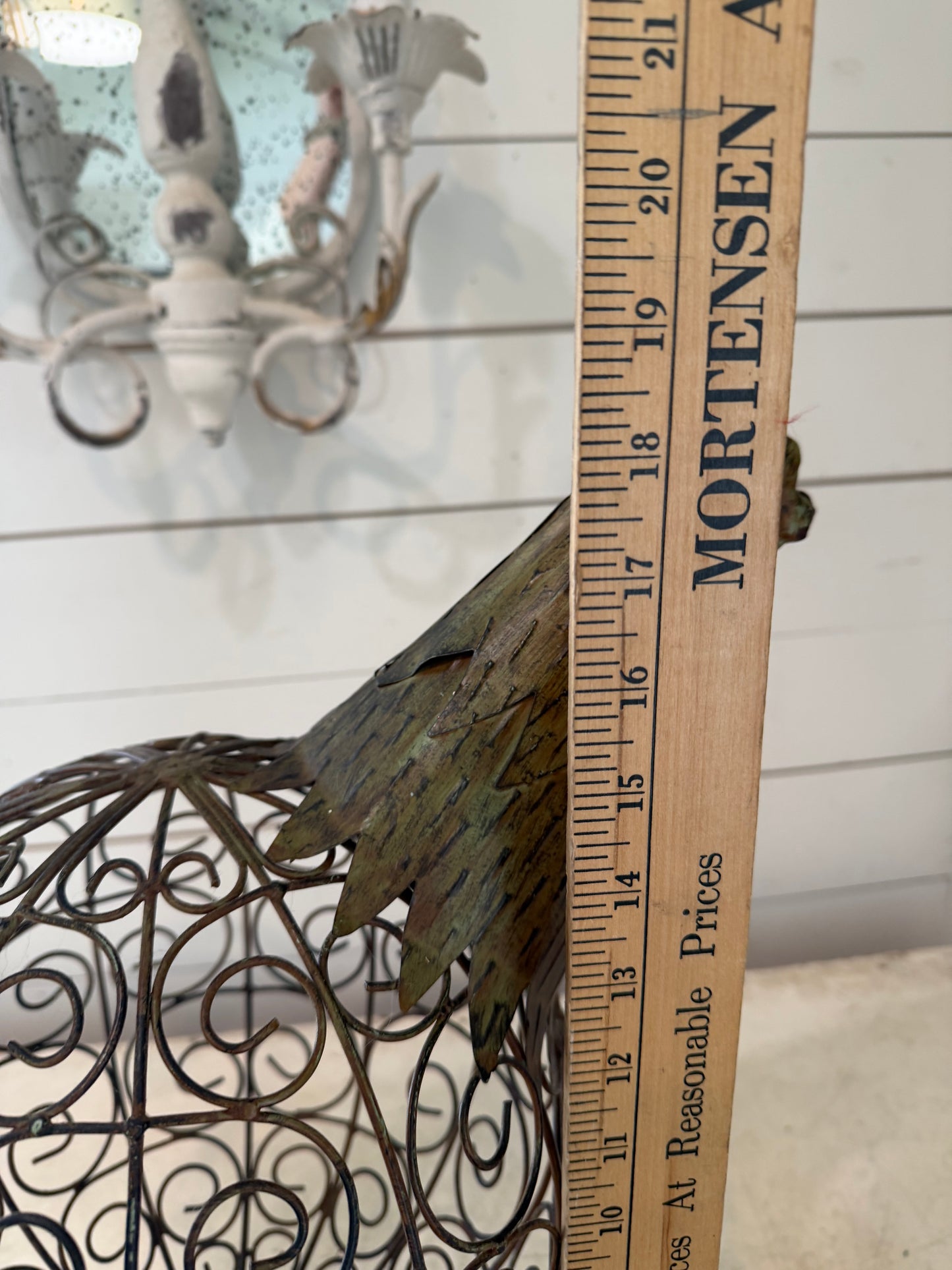 Oversized wire rooster with birdcage door