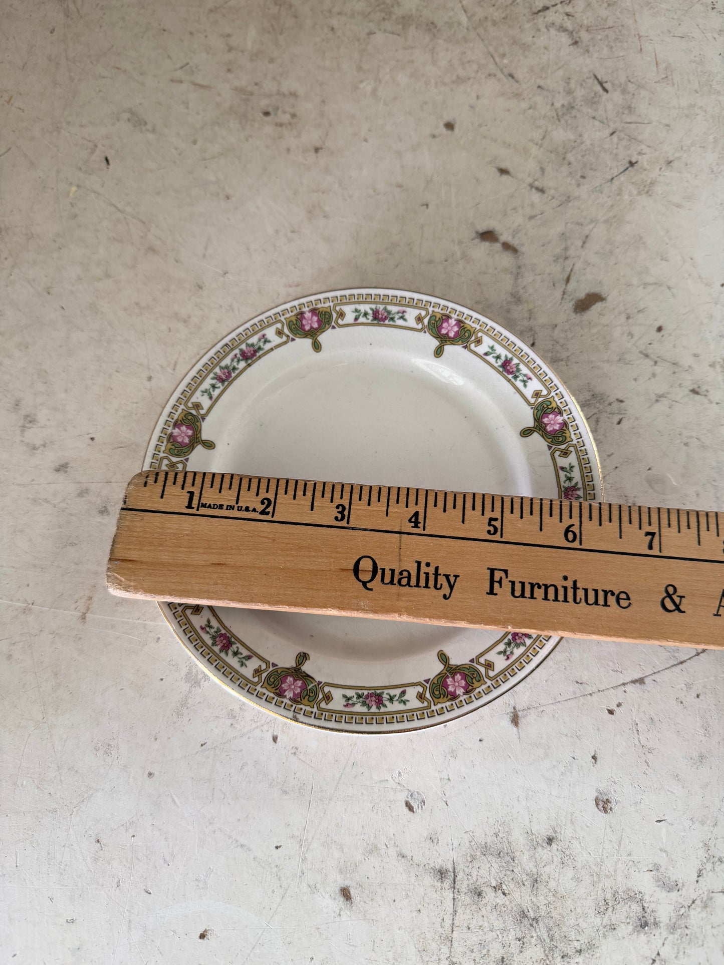 6” decorative Bread Plate - Made in USA