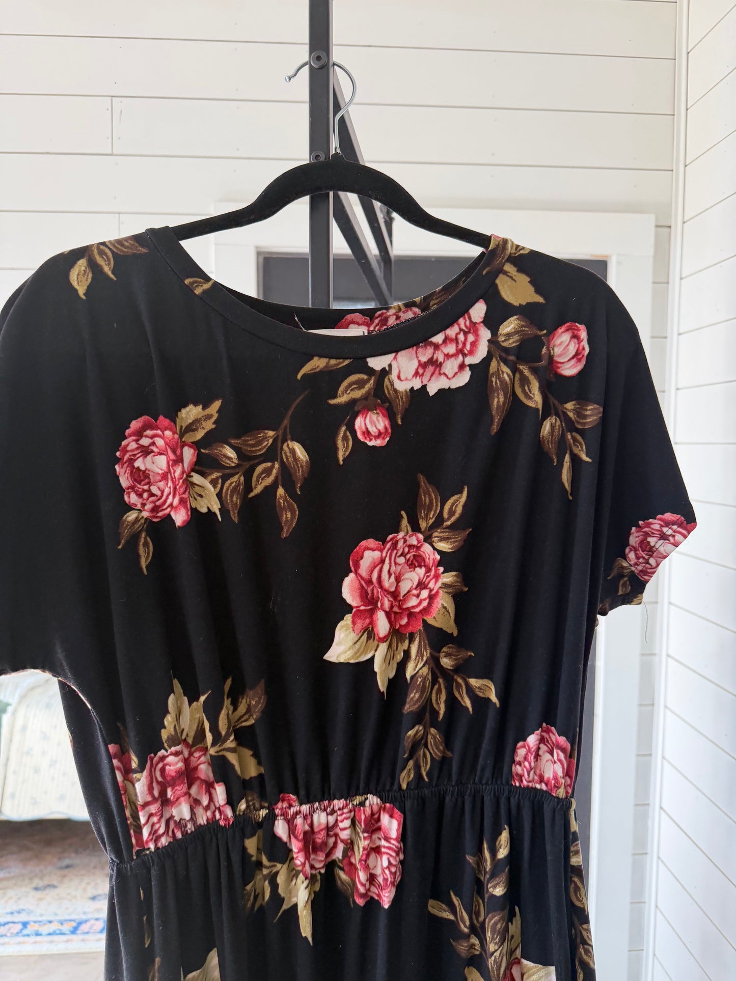 Black Rose Reborn J Dress Large - Has pockets made in USA