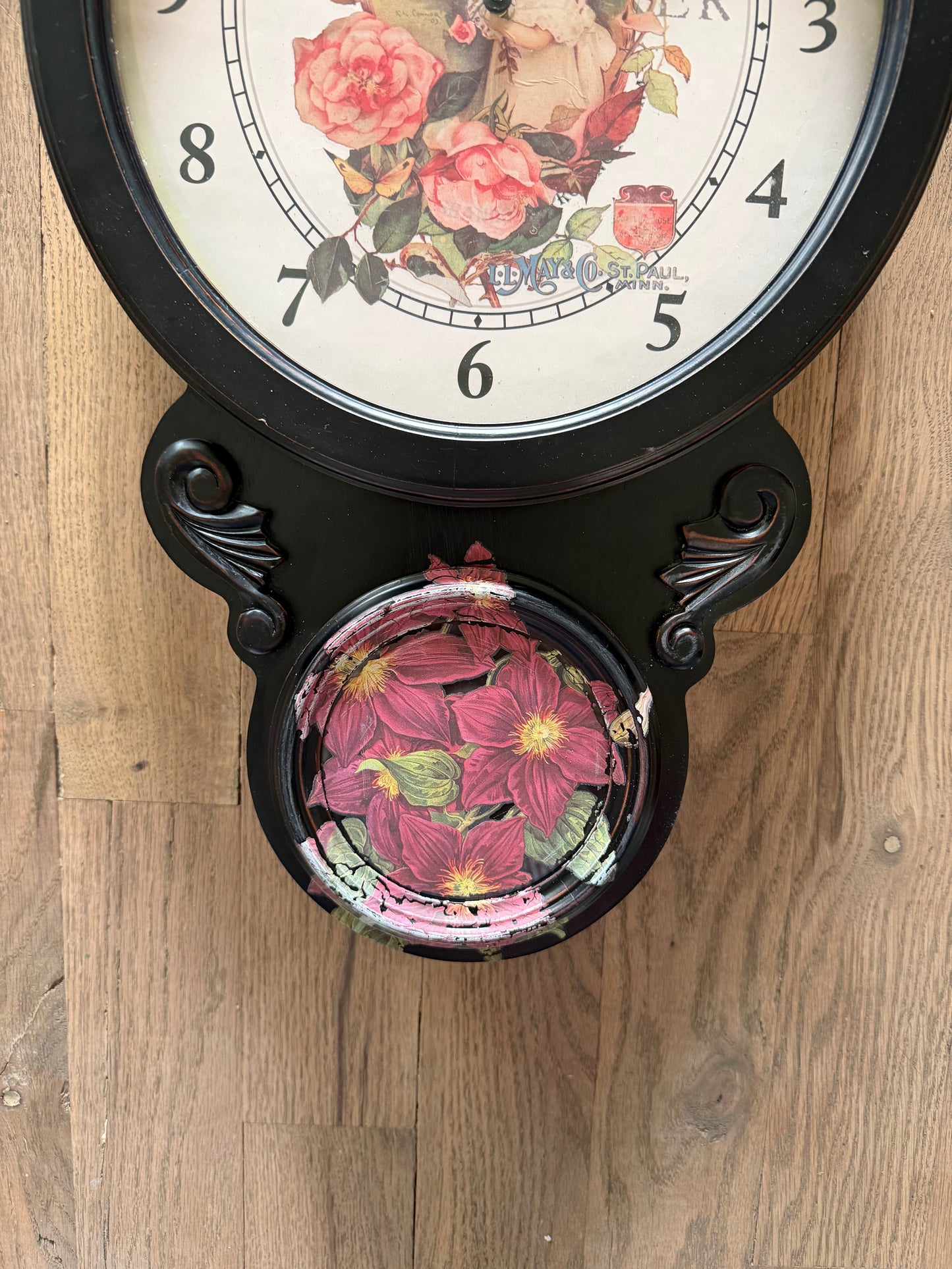 Vintage Inspired Wall clock 19.5”
