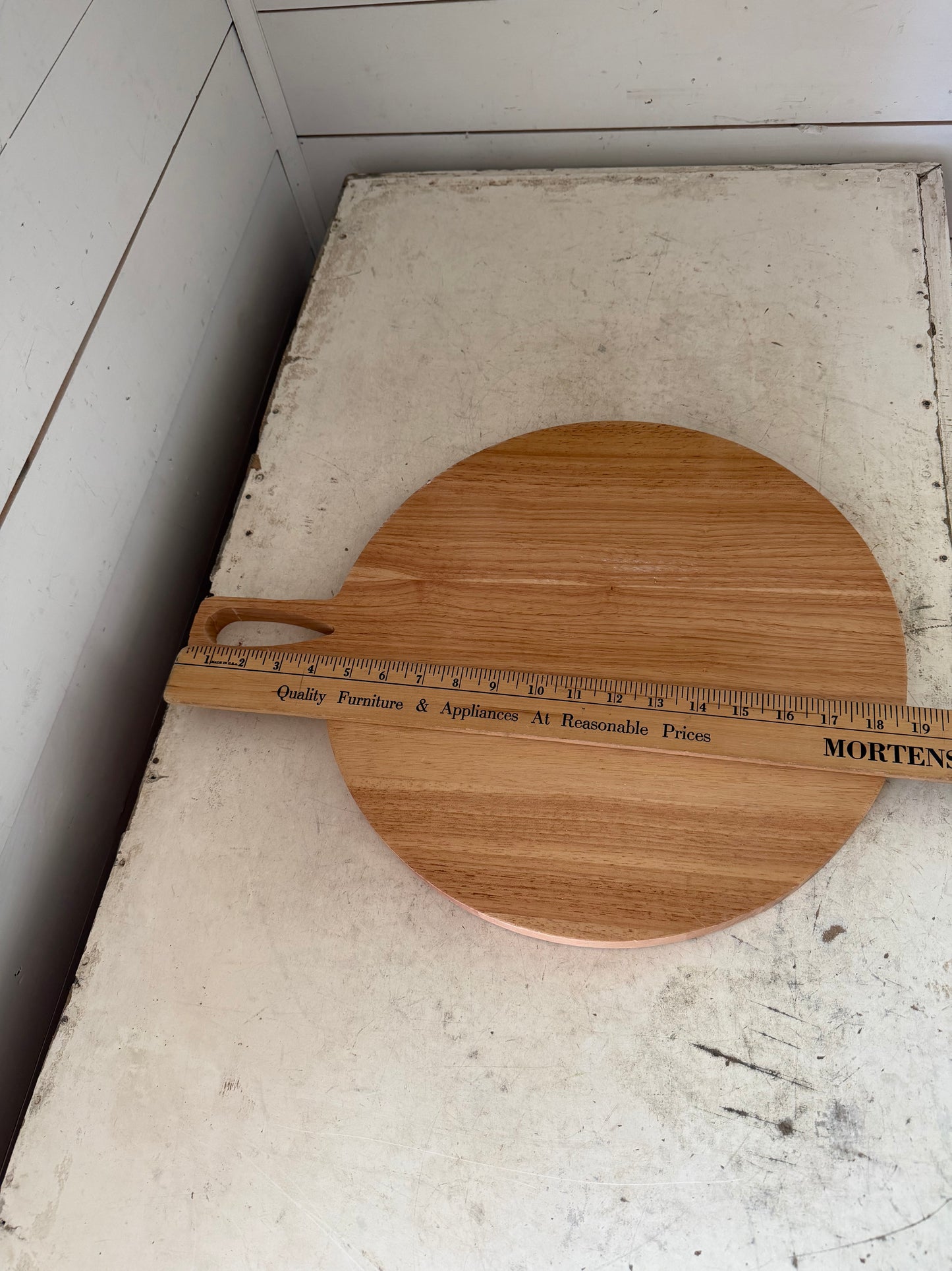 Round Handled Cutting Board - Will Get Makeover