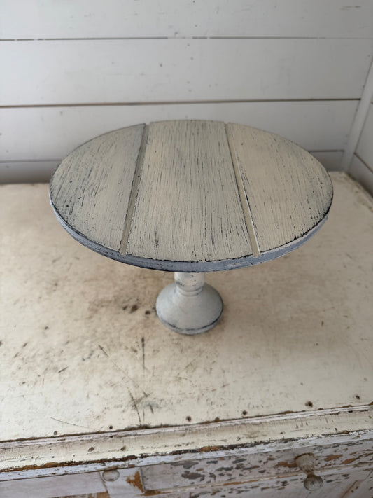 Distressed wood cake stand pedestal with slats in the top
