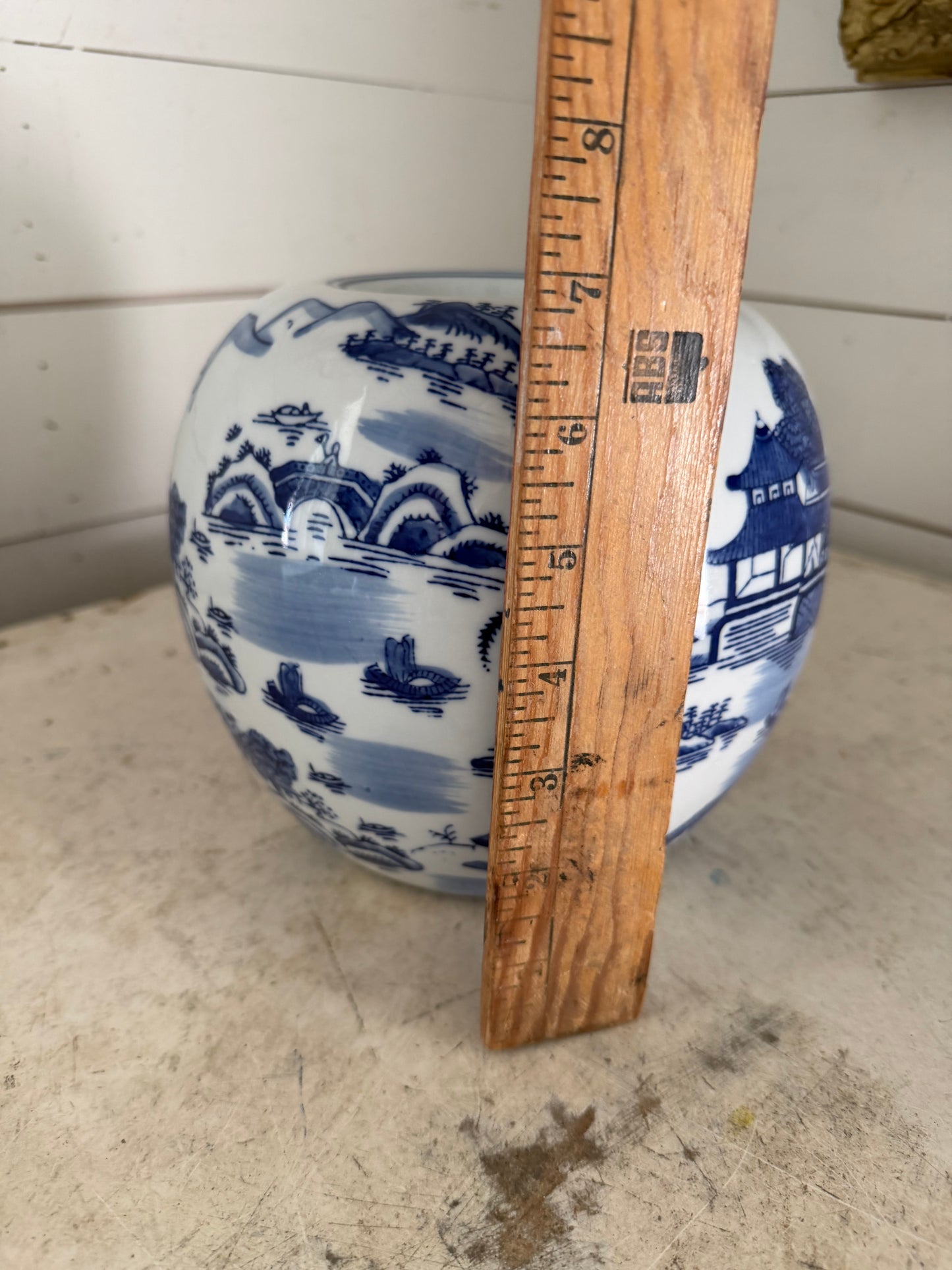 Blue and white asian vase