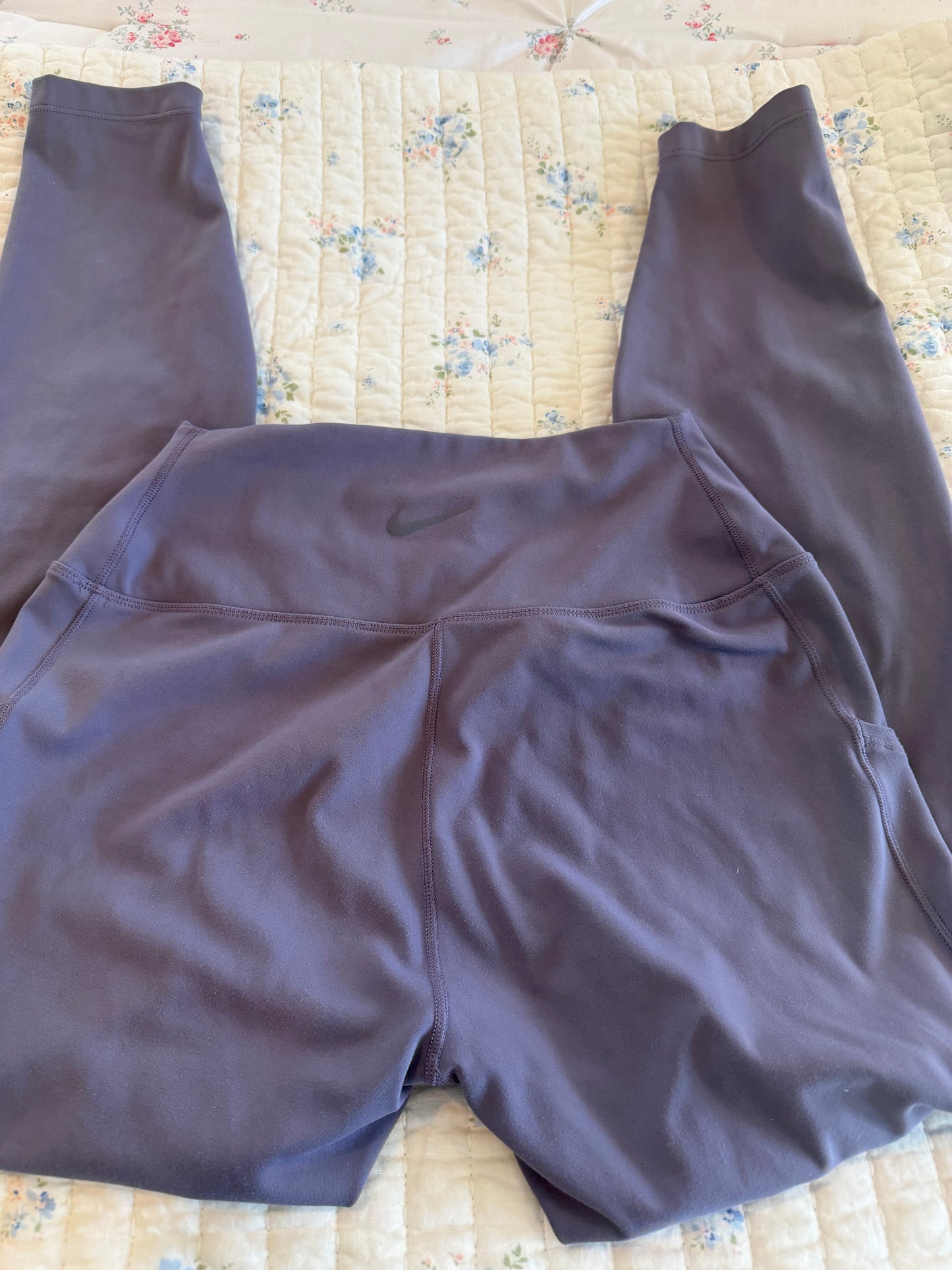 Nike Leggings - Lavender Medium
