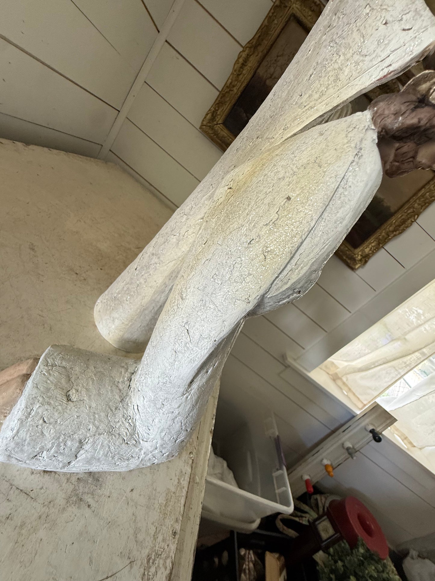 Glitter three Wiseman that sold as is - one has crack