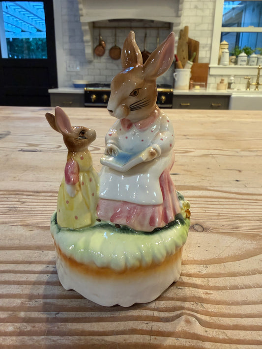 Lefton Bunnies Music Box Collectable Figurine Rabbit 3.25" wide x 6.25" tall