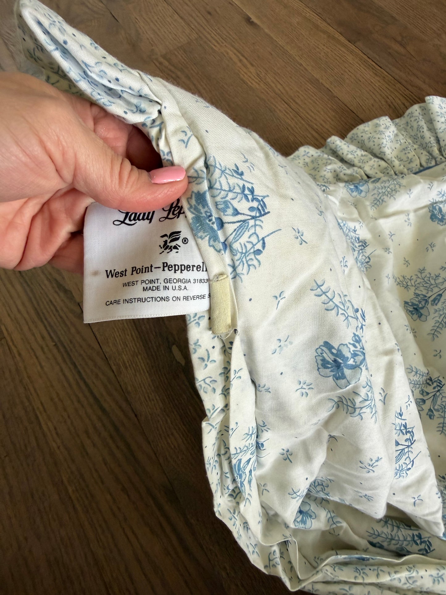 Lady Pepperell Queen Comforter with Ruffle