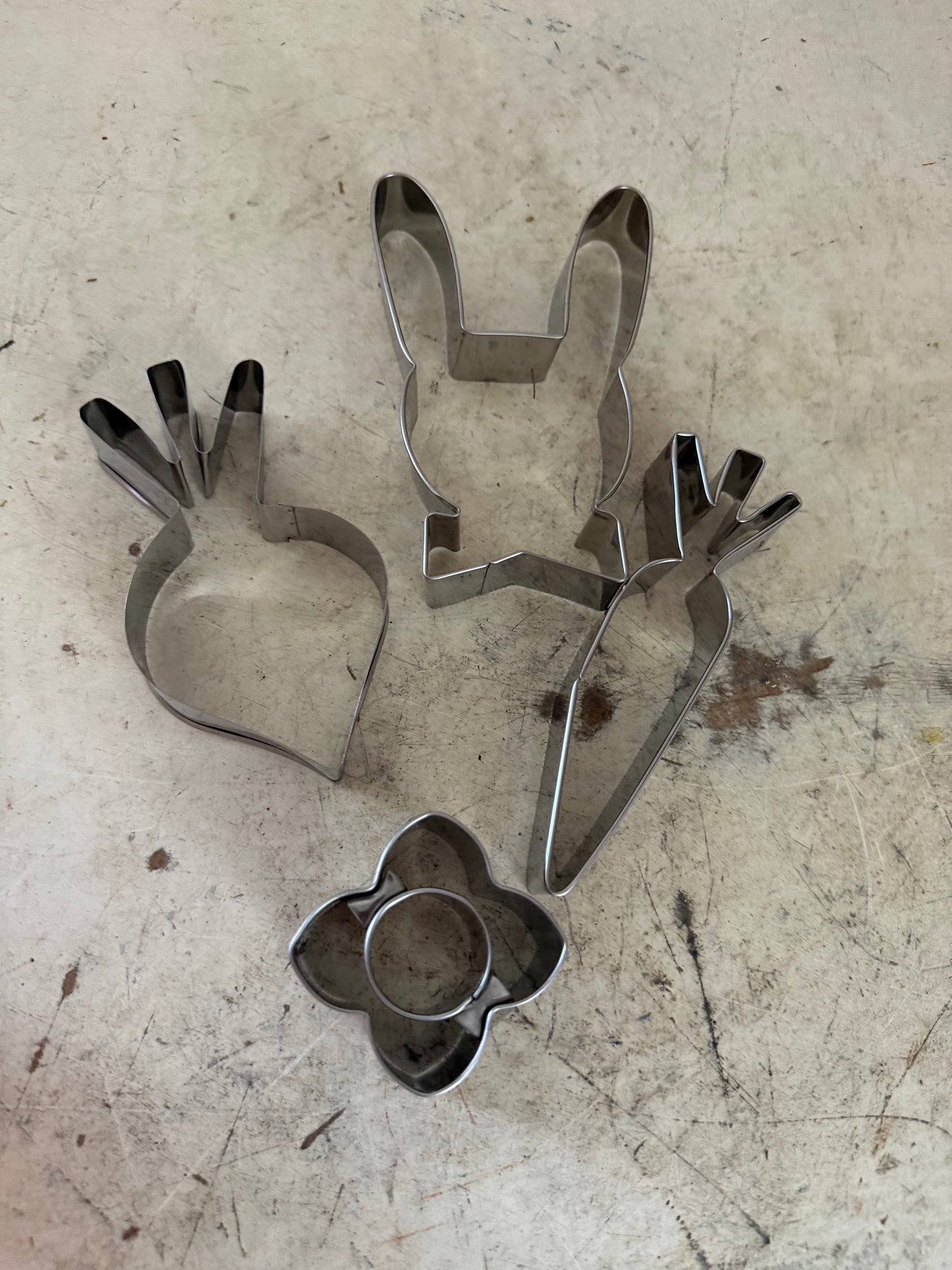 Set of easter themed cookie cutter