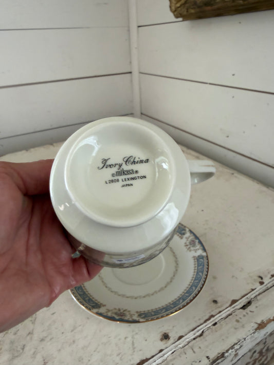 Mikasa Lexington Teacup and Saucer Set