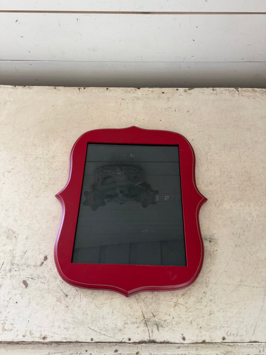 Scalloped Picture Frame - Will Get Makeover and Art