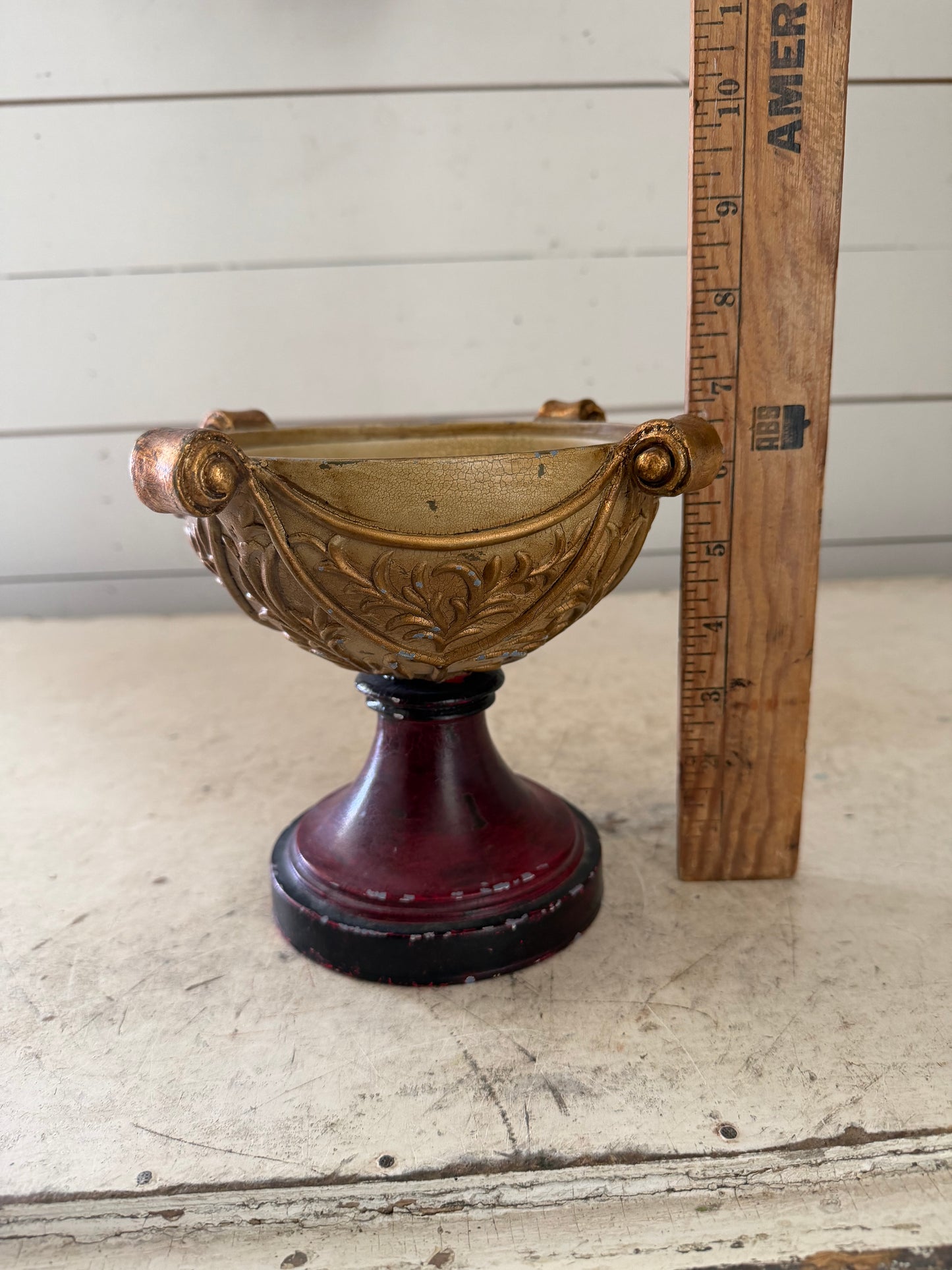 Ornate pedestal bowl will get makeover