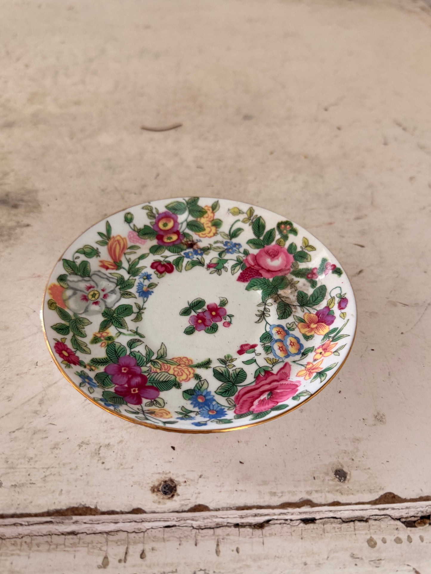 Vintage One Thousand Flowers Style saucer
