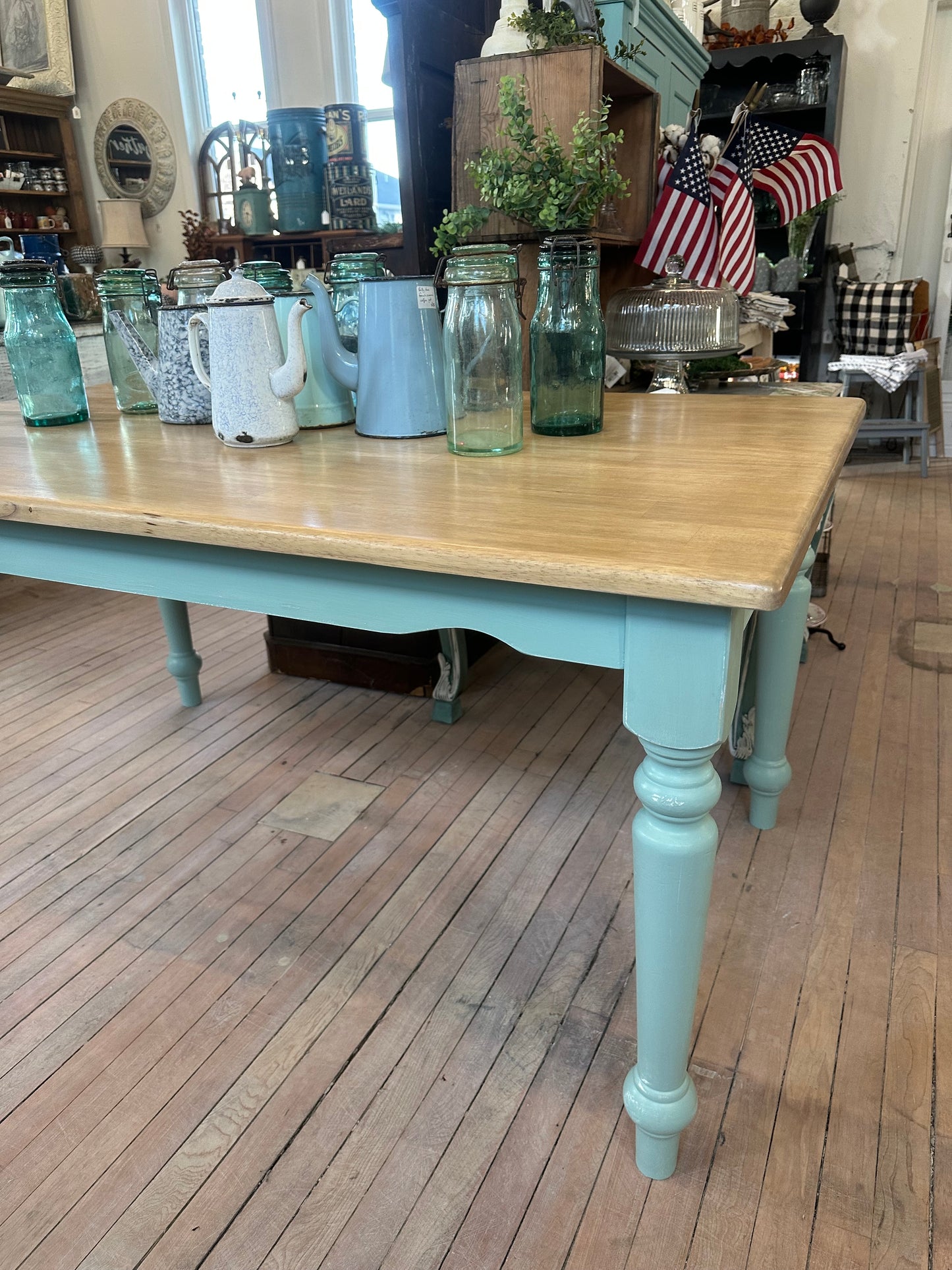 Vintage English Country Farm table with drawer - Solid Wood - Refinished (60x36x30)