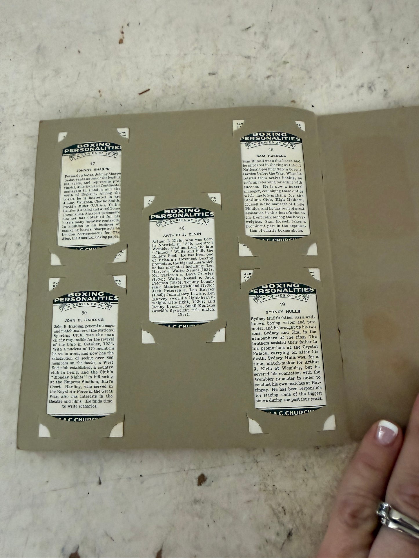 CHURCHMAN CIGARETTE PICTURE CARD ALBUM - BOXING PERSONALITIES - FULL SET 50 RARE