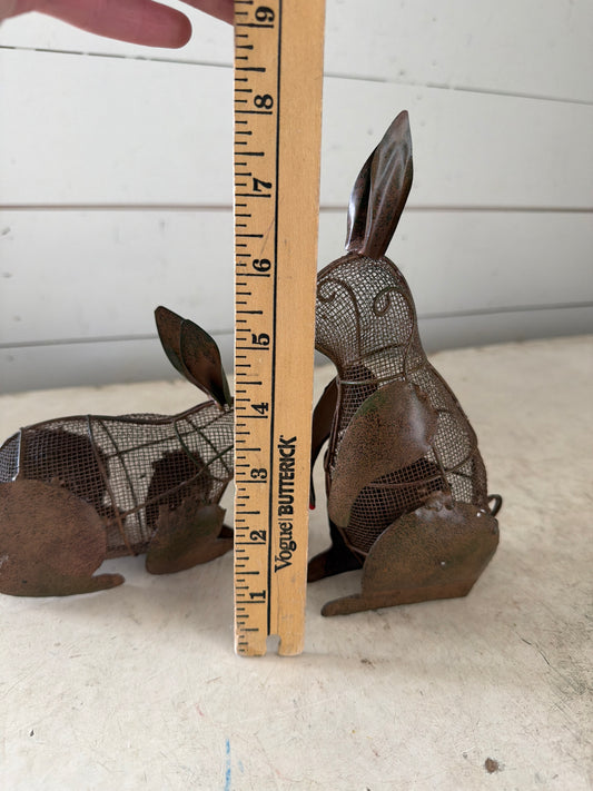 Wire mesh bunny set