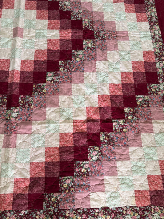 Vintage trip around the world full-size quilt twin