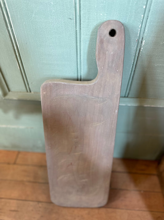 Handmade offset handle cuttingboard
