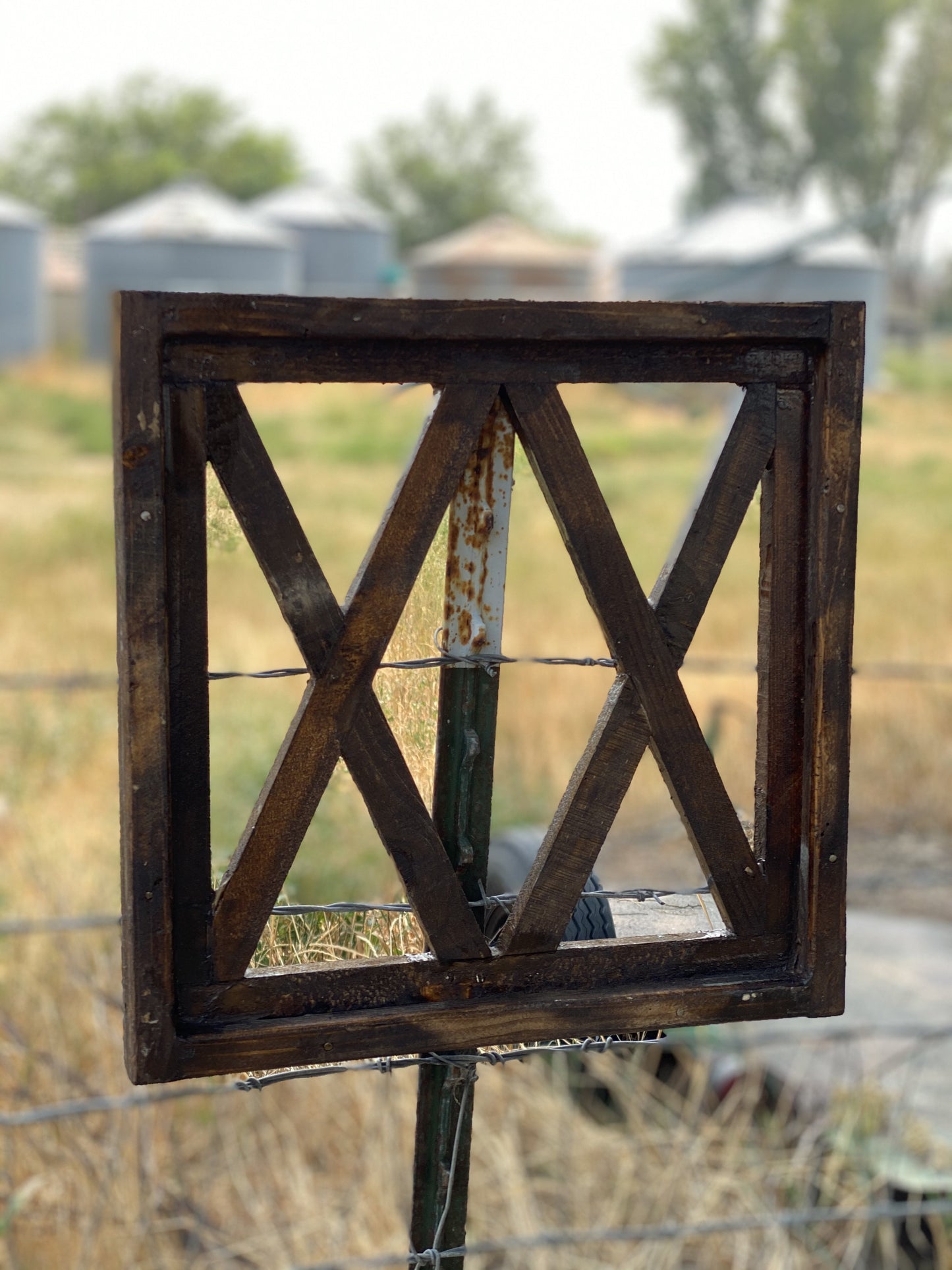 Mini Charleston Brown Window