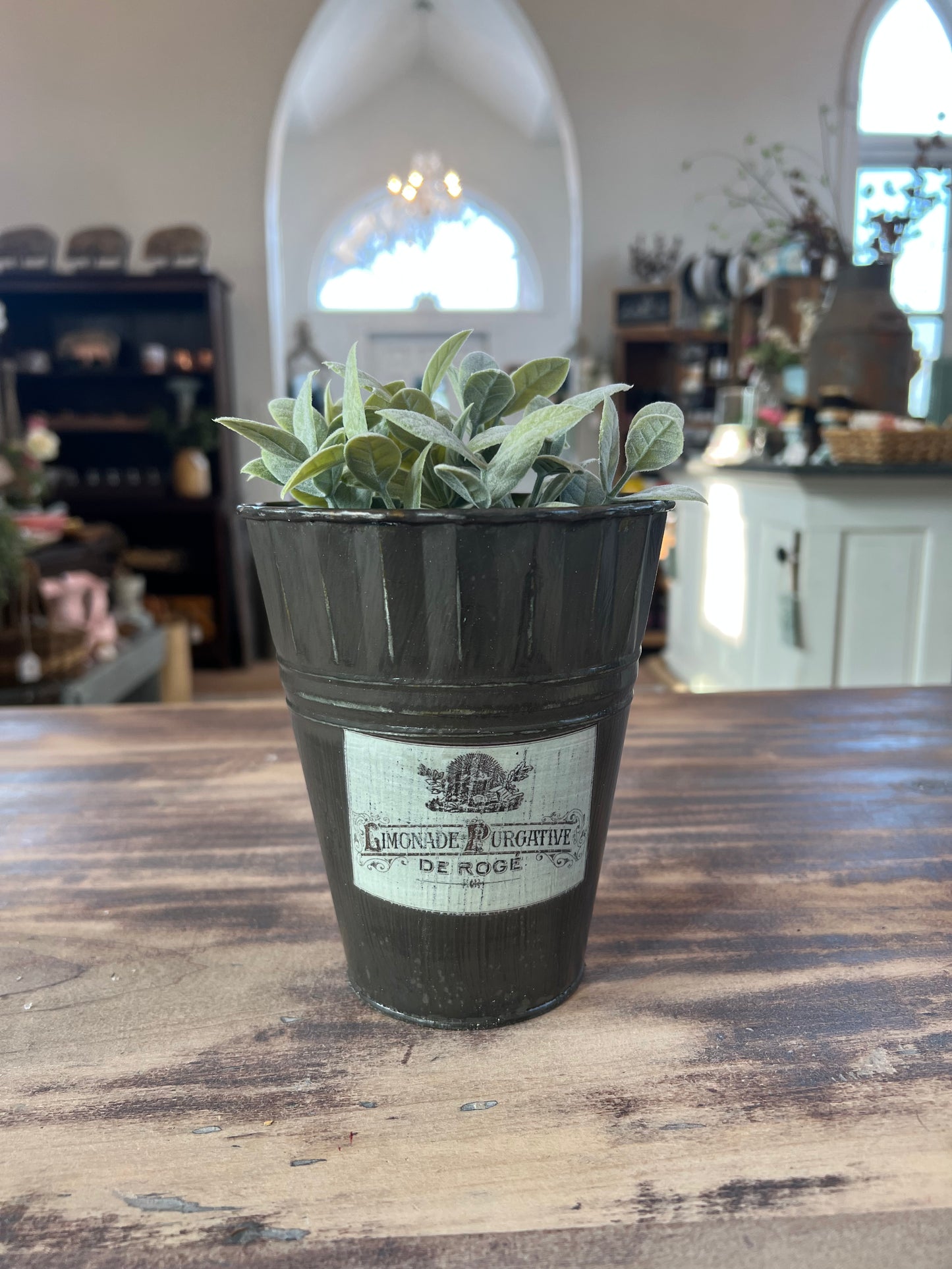 Scalloped Edge Bucket - sold individually