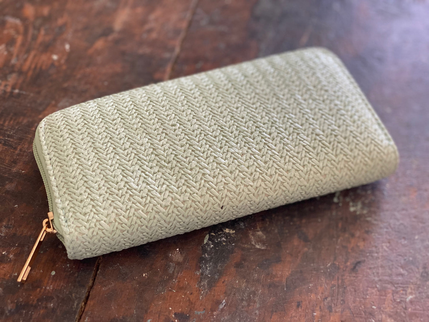 Becka Straw Wallet in Mint