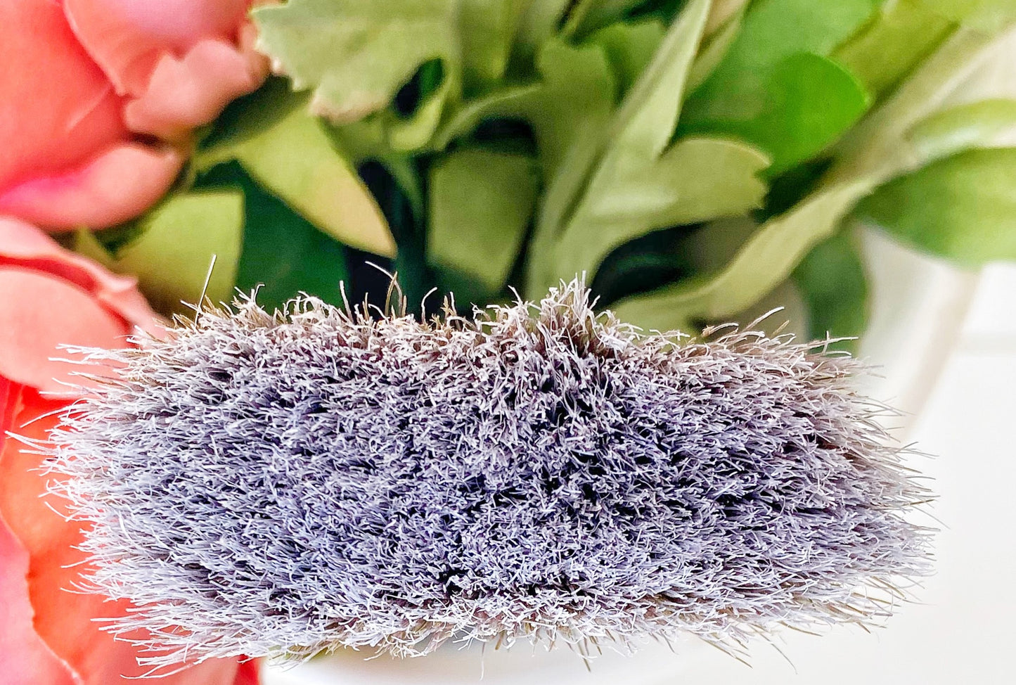 Cling On Brush F30 – Small Flat Brush