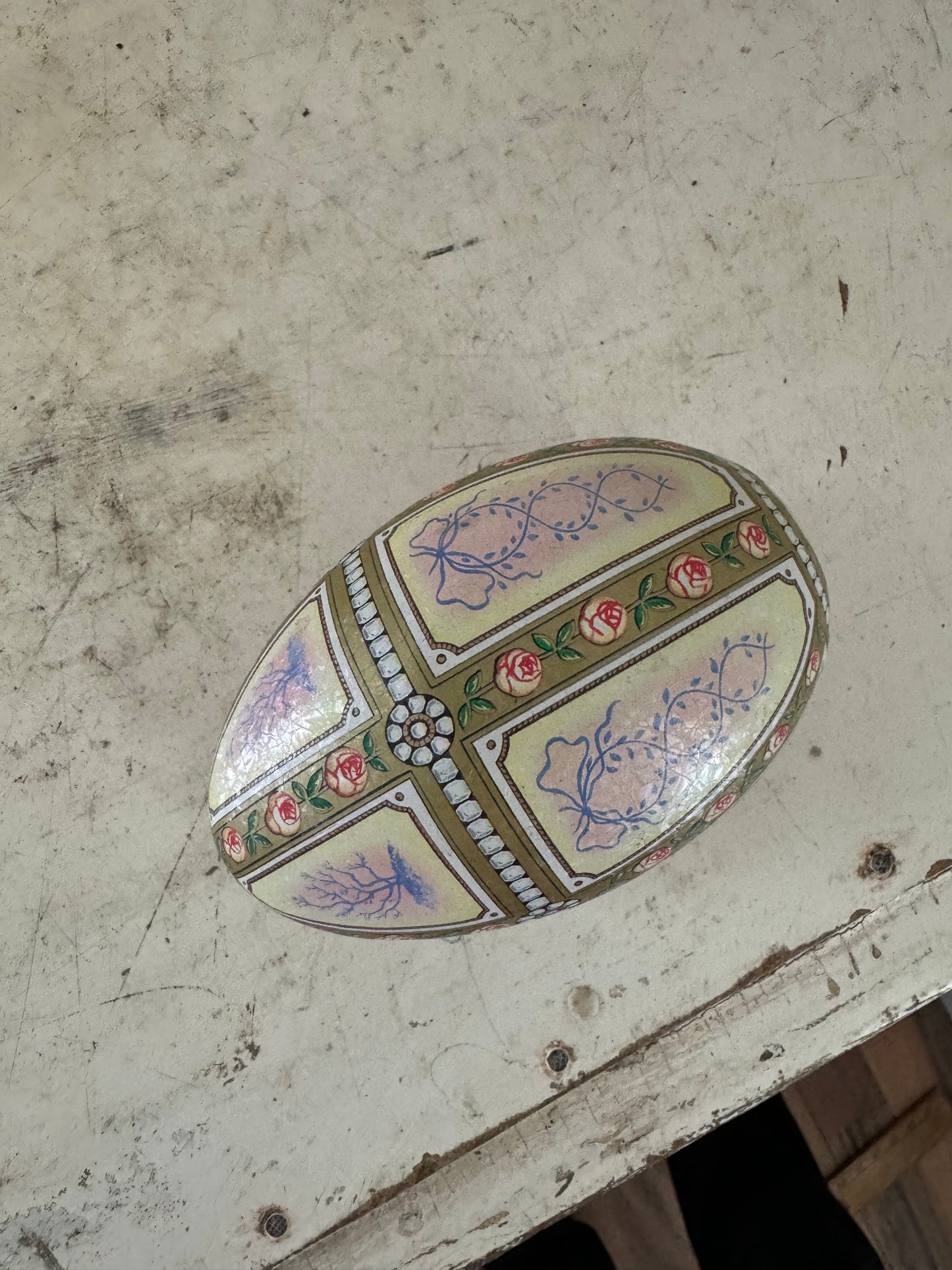 Vintage Egg Shaped Tin