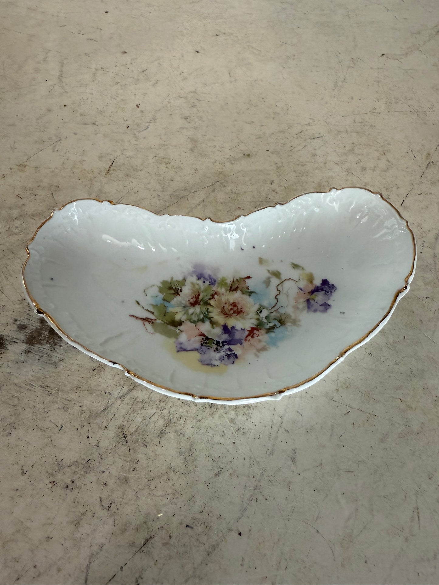 Vintage crescent shaped trinket dish/bone dish