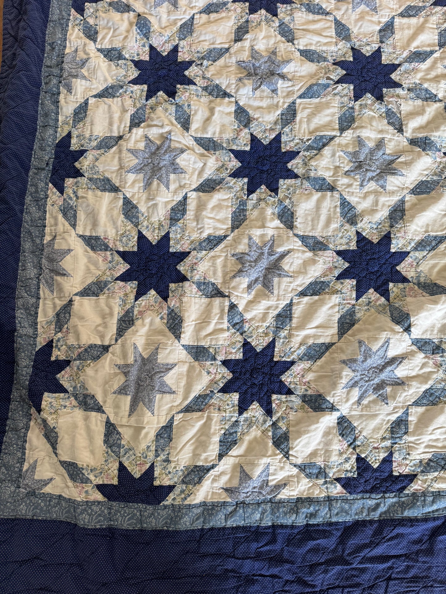 Full Size Blue Star Pieced Quilt - perfectly shabby faded and worn