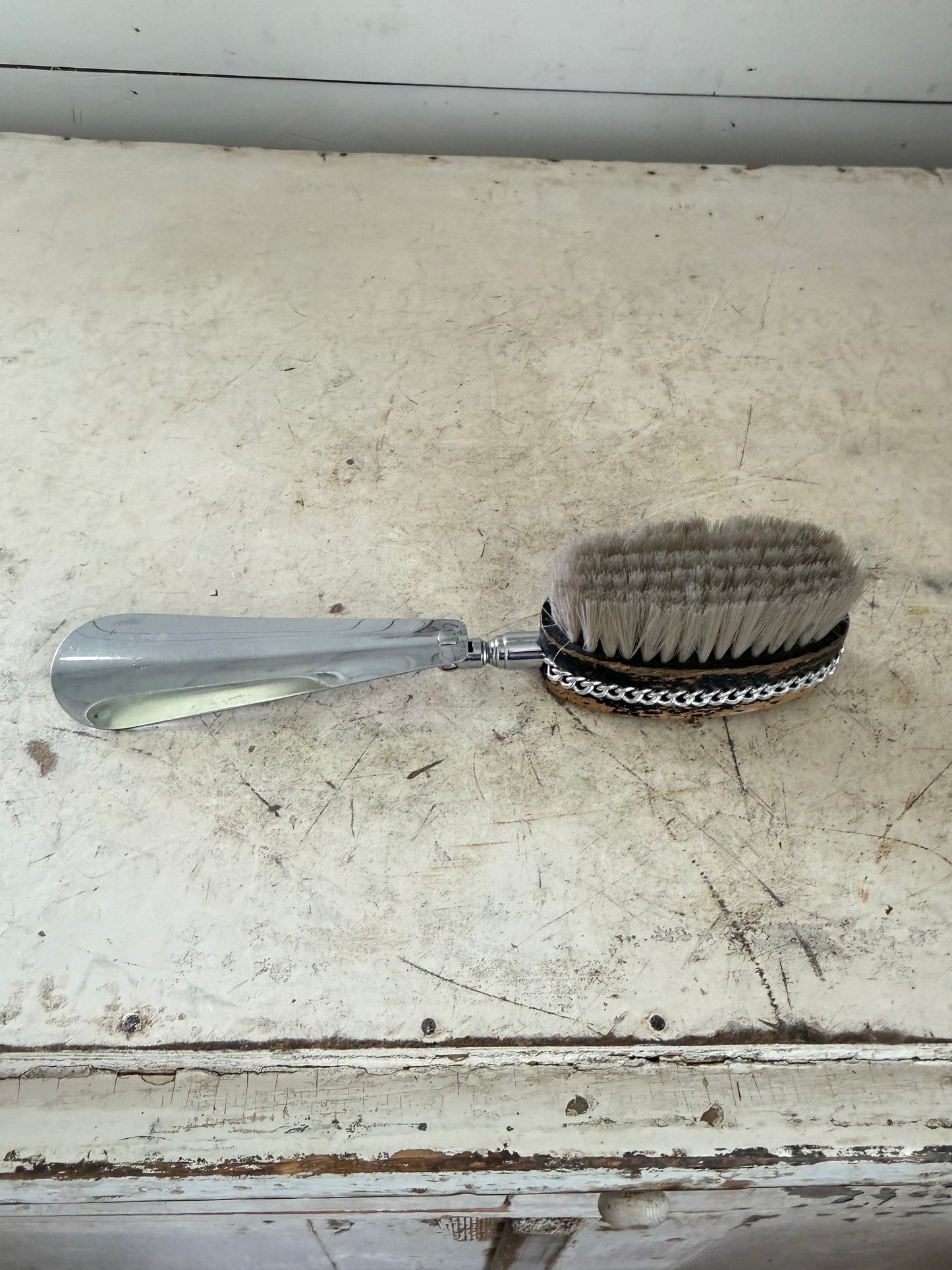vintage Swank combination telescopic shoe horn and linen brush