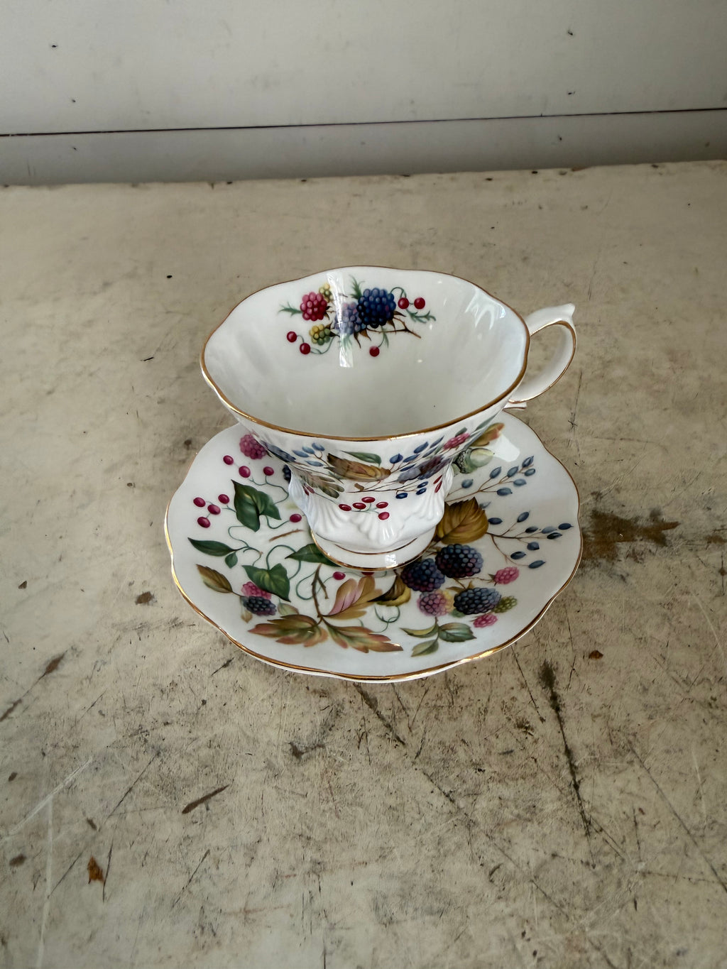 Royal Albert fine bone China teacup and saucer, made in England
