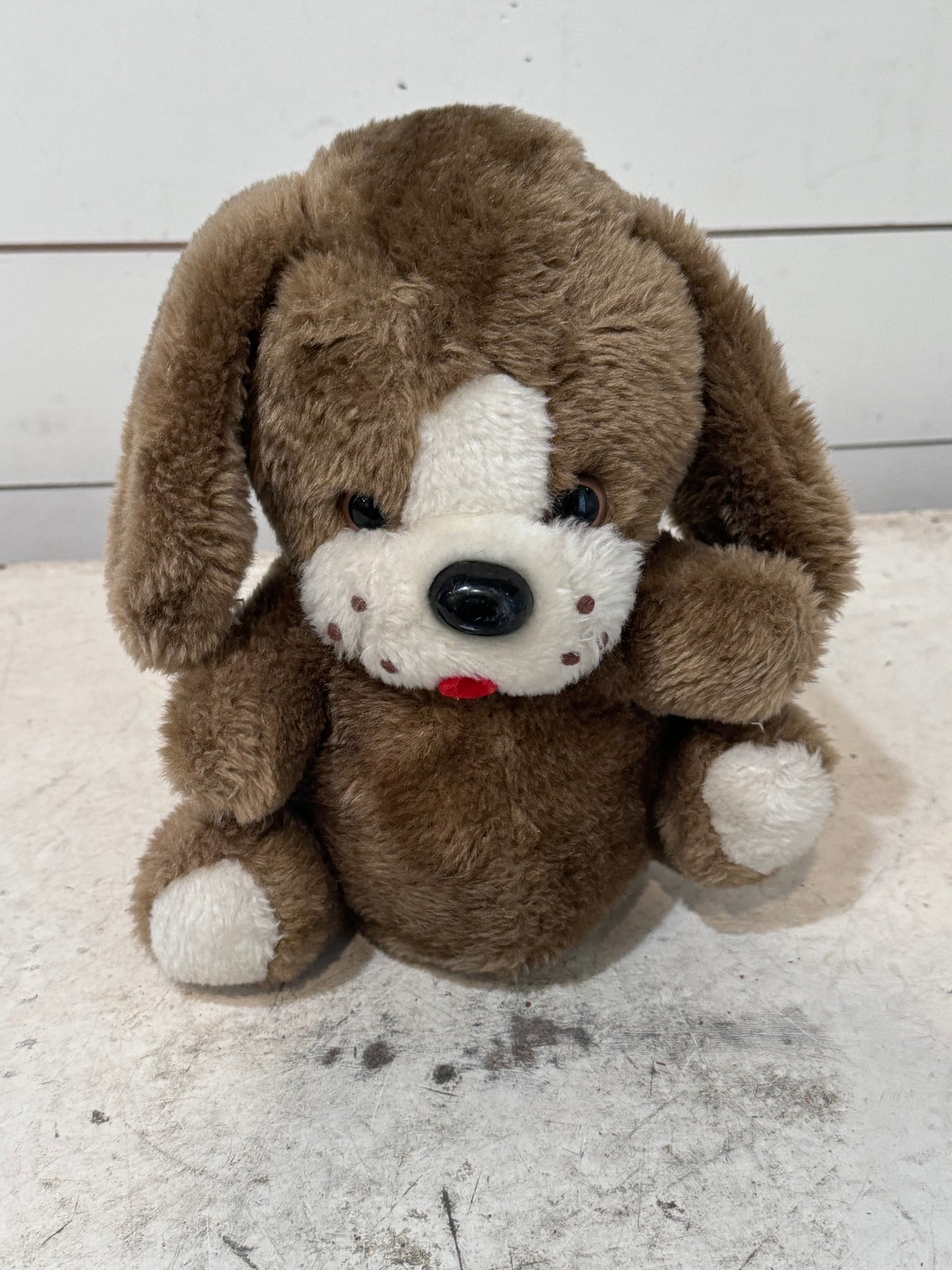 Vintage 1980’s Dan Dee Dog Plush