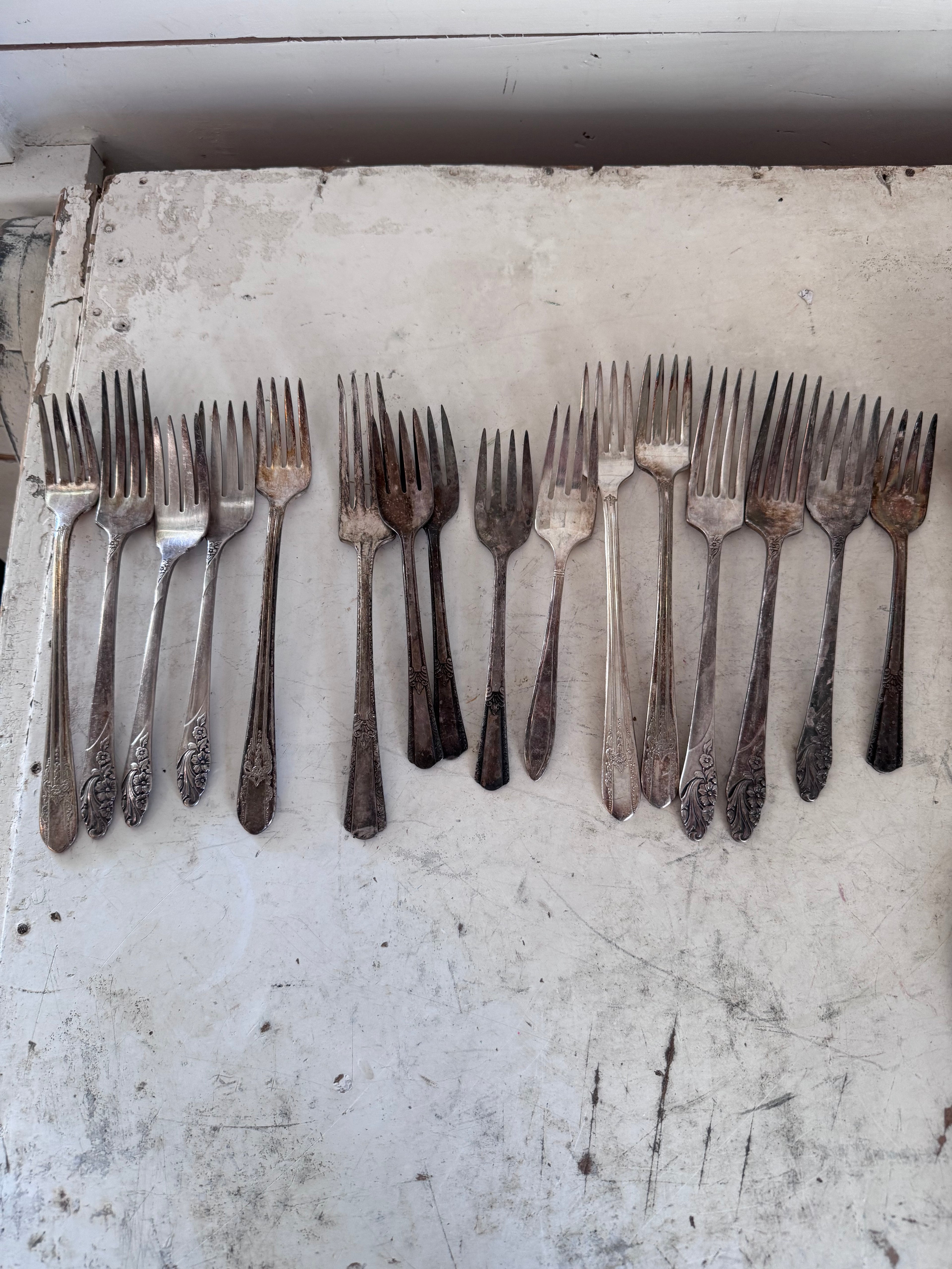 Vintage mix n match silverware - Randomly Selected SOLD INDIVIDUALLY