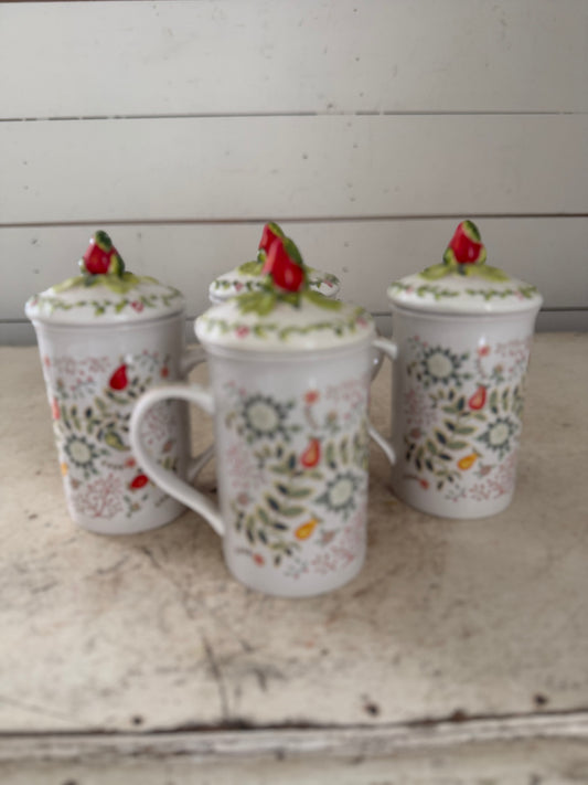 Lady Jayne Ltd. porcelain tea mugs with lids featuring a festive fruit and foliage pattern - sold individually ￼