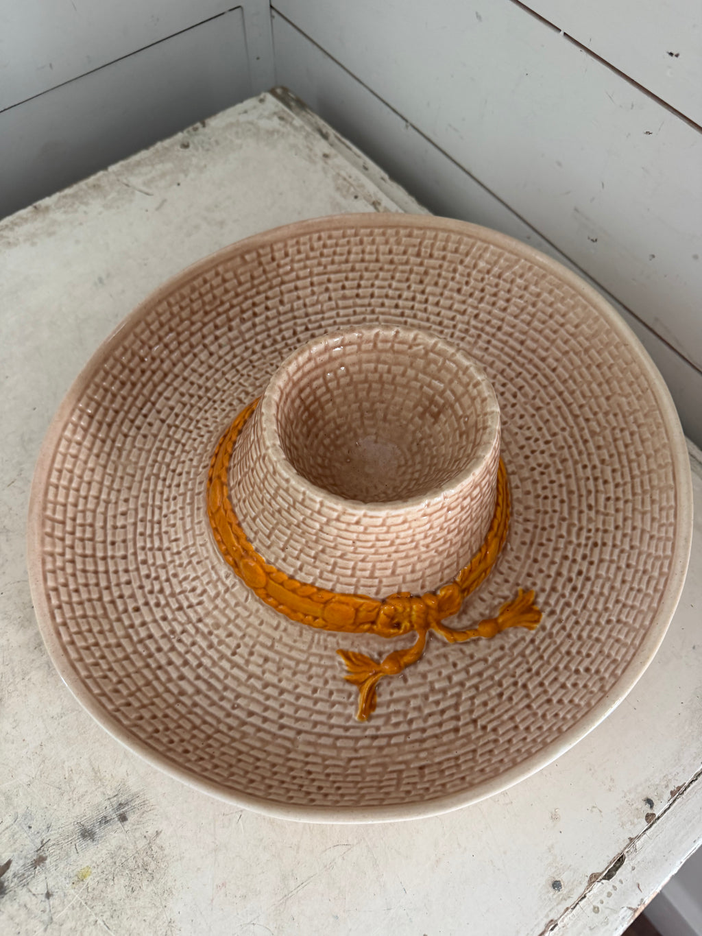 Vintage Treasure Craft Sombrero Cowboy Hat Chip and Dip Large Serving Bowl Dish USA