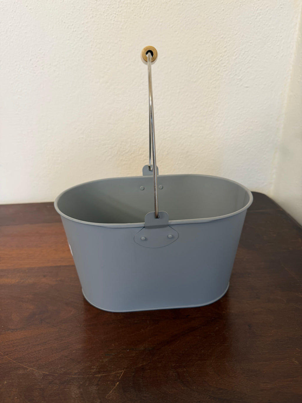 Grove bucket will get iron orchid, designs transfer