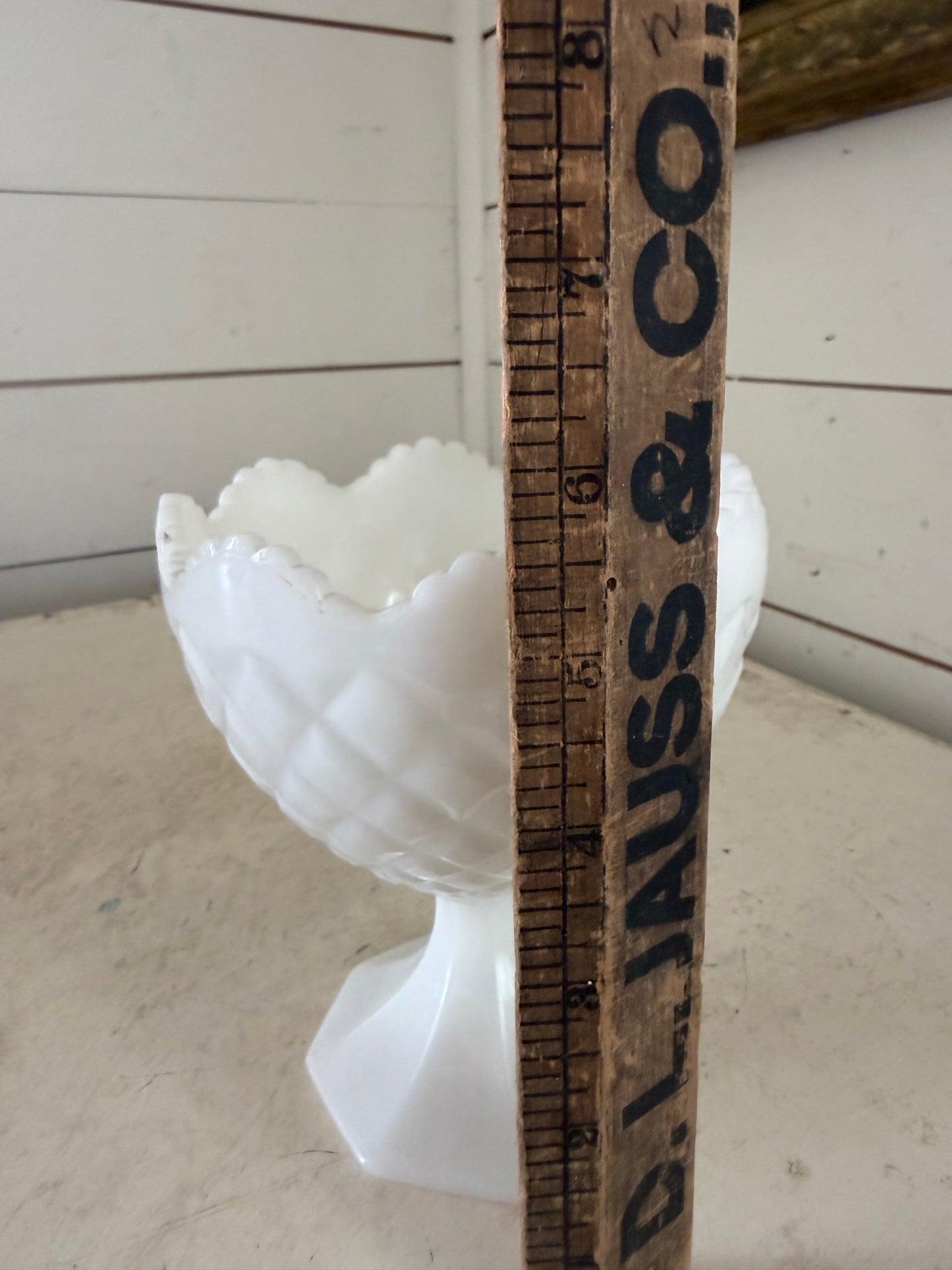 Vintage Napco 1184, Cleveland O USA, Milk Glass Compote